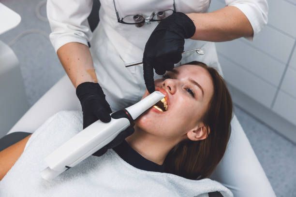 Best Weekend Emergency Dentist in Limestone Creek, FL